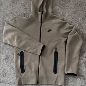 Nike Tech Fleece